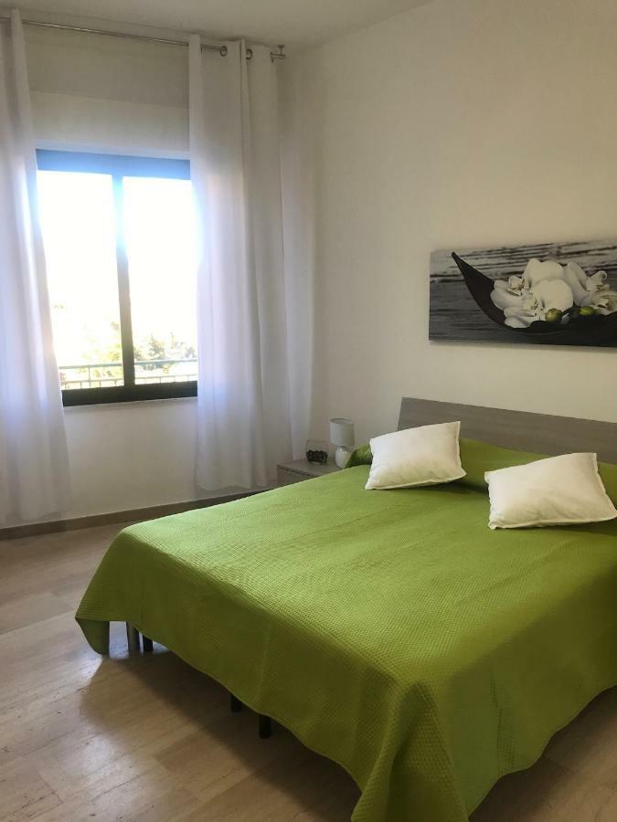 Baia Taormina Apartment Giardini Naxos Exteriör bild